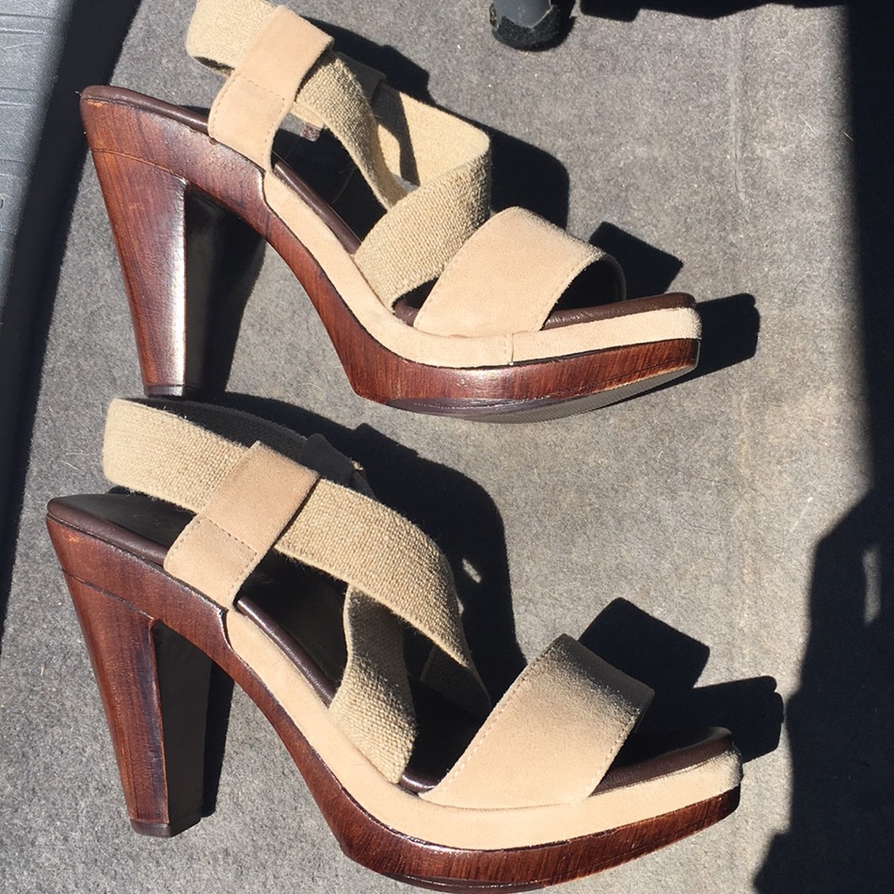 Cordani wood tan heels